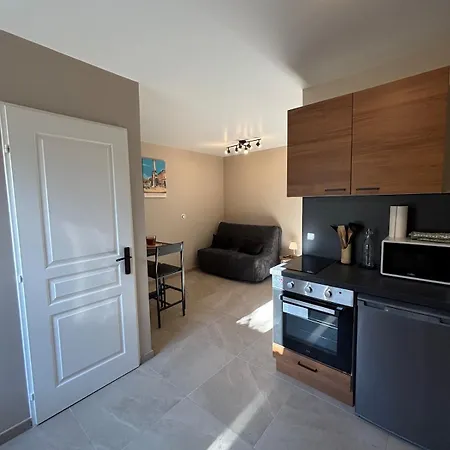 Apartamento Rénové - Calme - Wifi - Proche Centre Chambéry